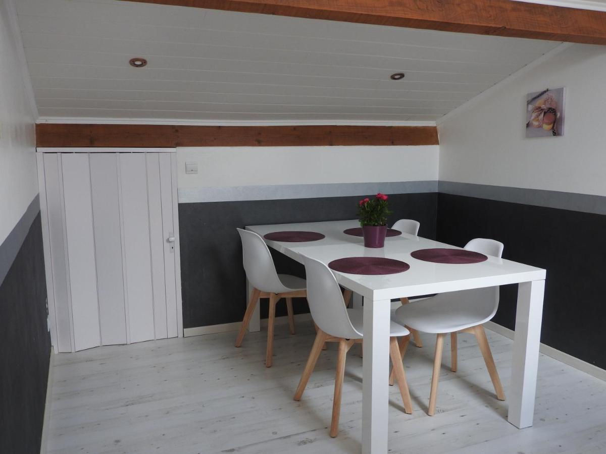 Appartement Mansarde Et Climatise 50 M2 Pompignan  Exterior foto