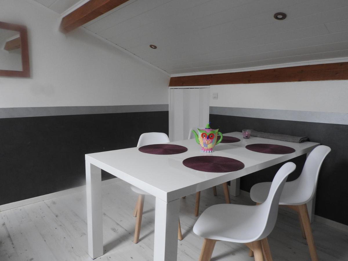 Appartement Mansarde Et Climatise 50 M2 Pompignan  Exterior foto