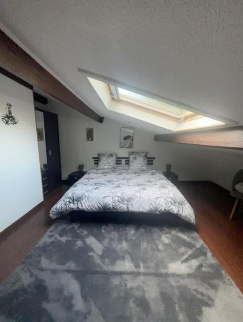 Appartement Mansarde Et Climatise 50 M2 Pompignan  Exterior foto